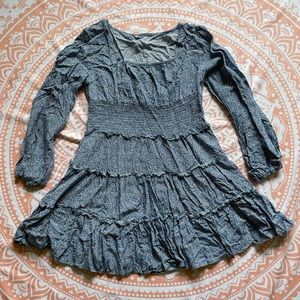 Cute long sleeve floral minidress size M